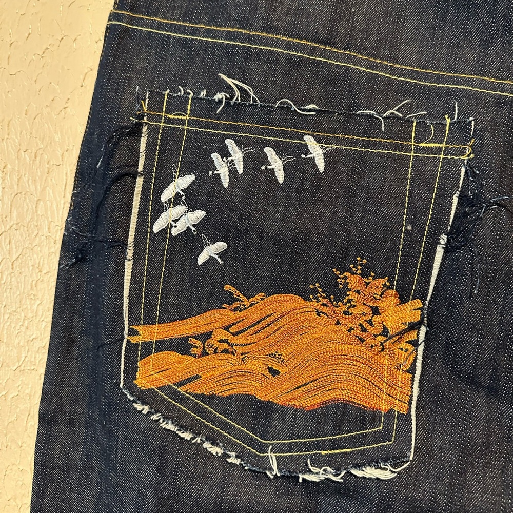 Stone Touch Denim Shorts Original Asian Design‎ Size 40 Embroidered - Picture 6 of 7